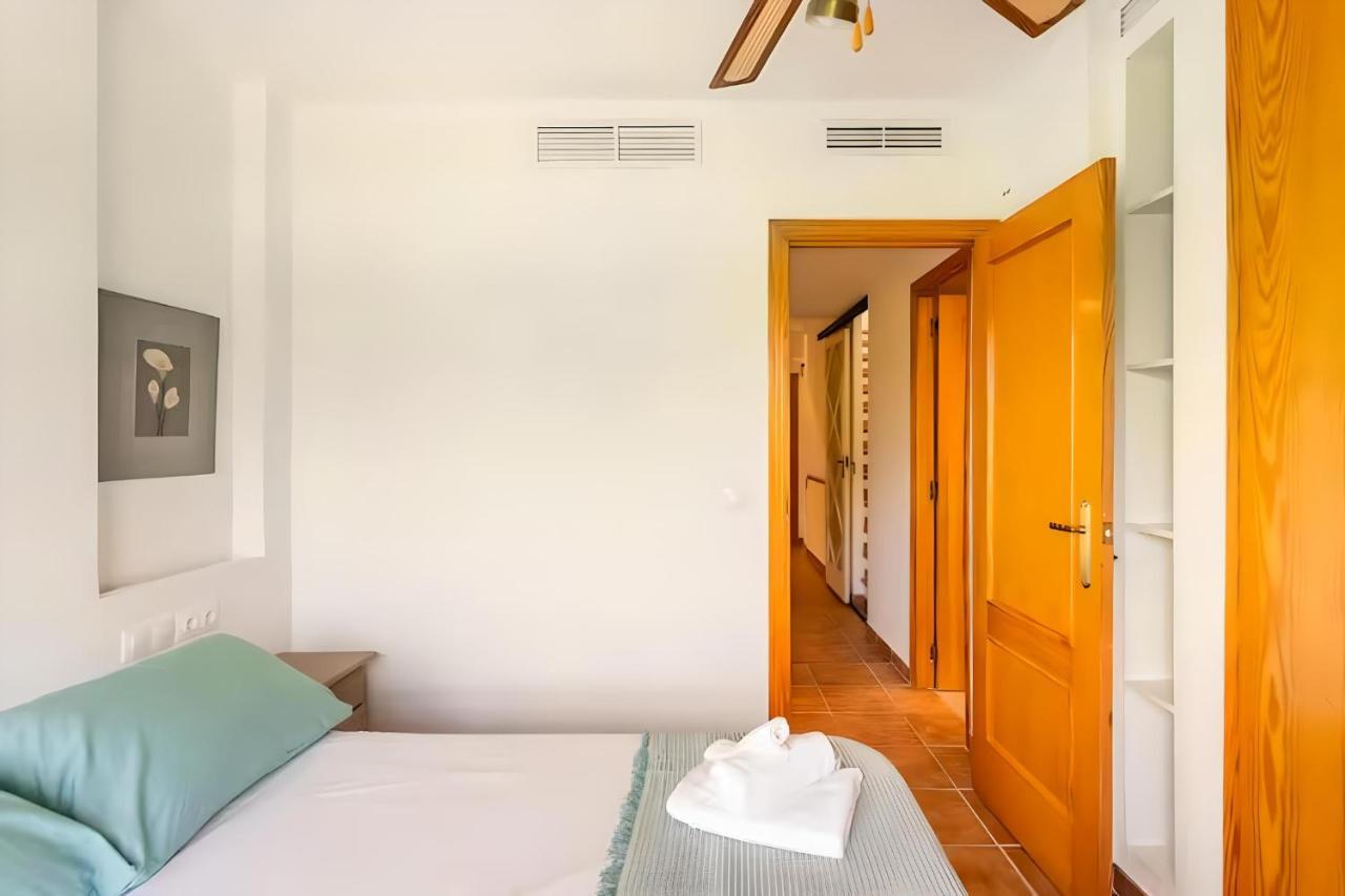Adosado A Escasos Minutos De La Playa Del Arenal By Alterhome ฮาเวอา ภายนอก รูปภาพ